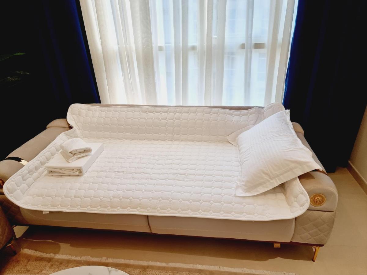 Dunya Tower Luxury And 2 Min Walk To Dubai Mall And Burj Khalifa In Heart Of Downtown Exteriér fotografie